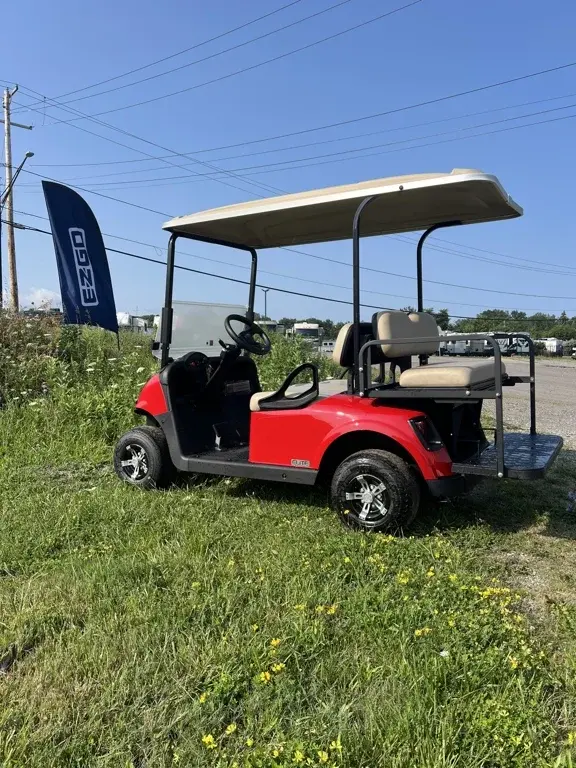 2021 E-Z-GO RXV ELiTE Lithium