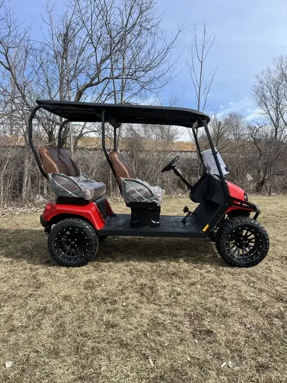 2026 E-Z-GO Liberty ELiTE Lithium photo 1