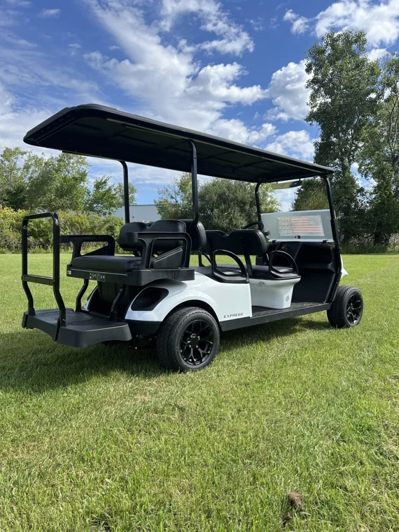 2027 E-Z-GO Express thumb 2
