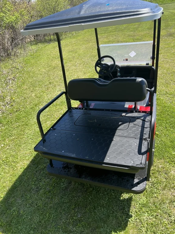 2021 E-Z-GO RXV ELiTE Lithium thumb 3