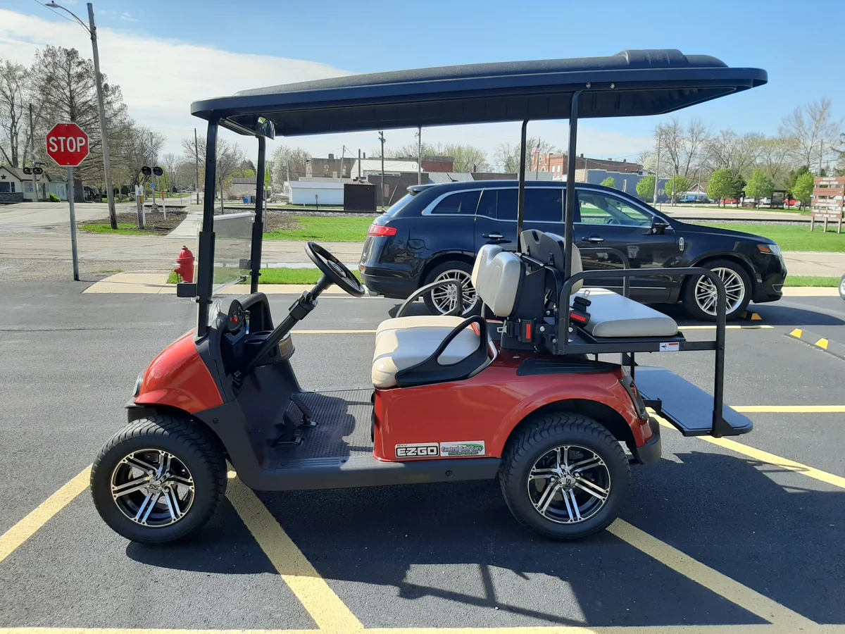 2016 E-Z-GO RXV 48V Street Legal 4 Seater thumb 2