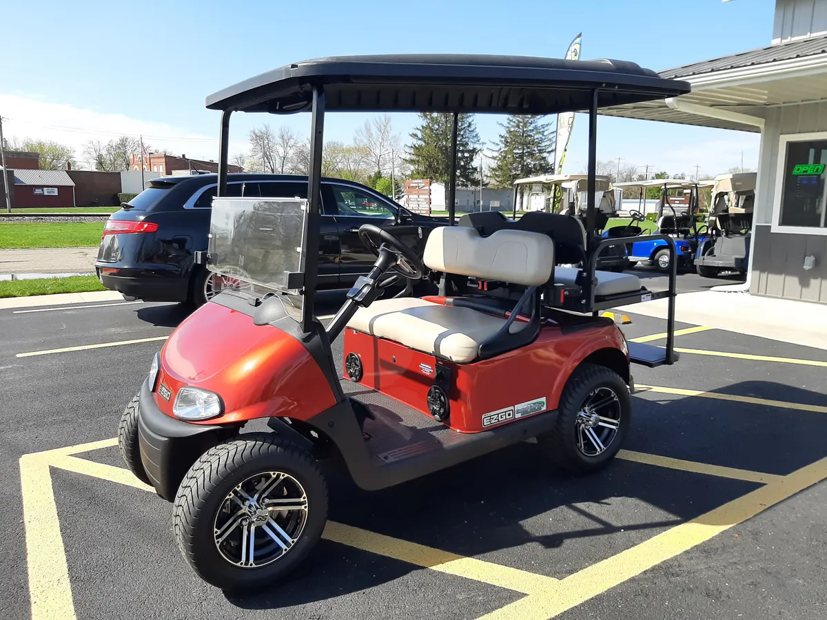 2016 E-Z-GO RXV 48V Street Legal 4 Seater photo 1