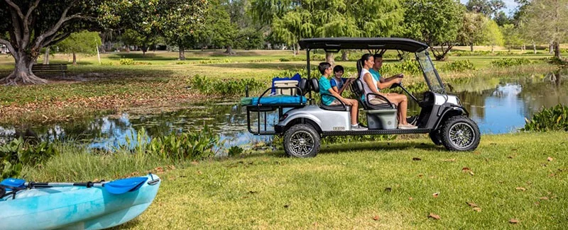 2018 E-Z-GO Express thumb 4