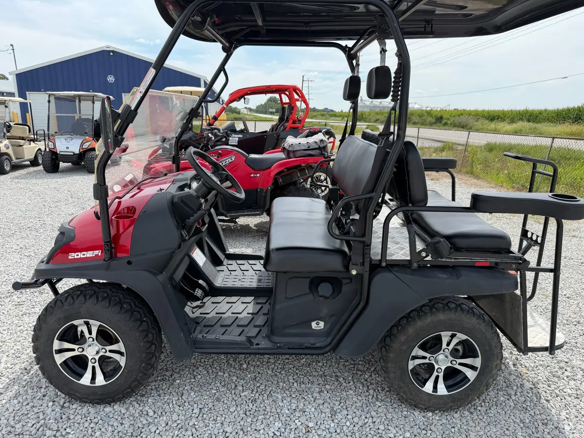 2023 Green Machine 4 Passenger Gas thumb 2