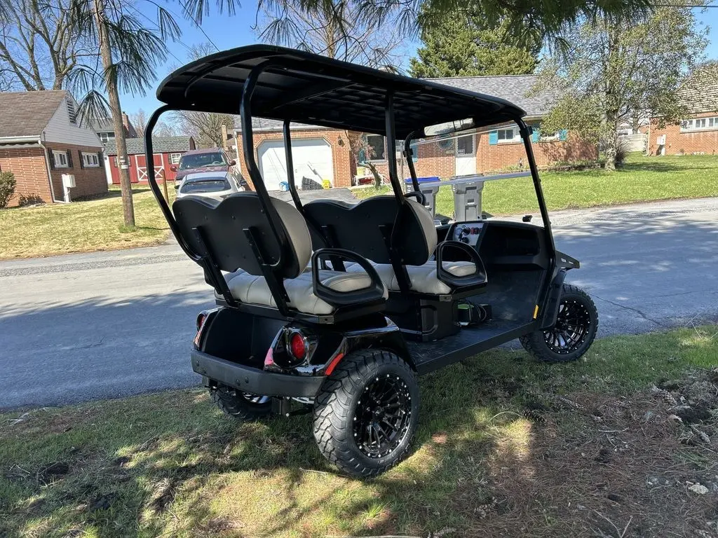 2026 E-Z-GO Liberty ELiTE Lithium thumb 4