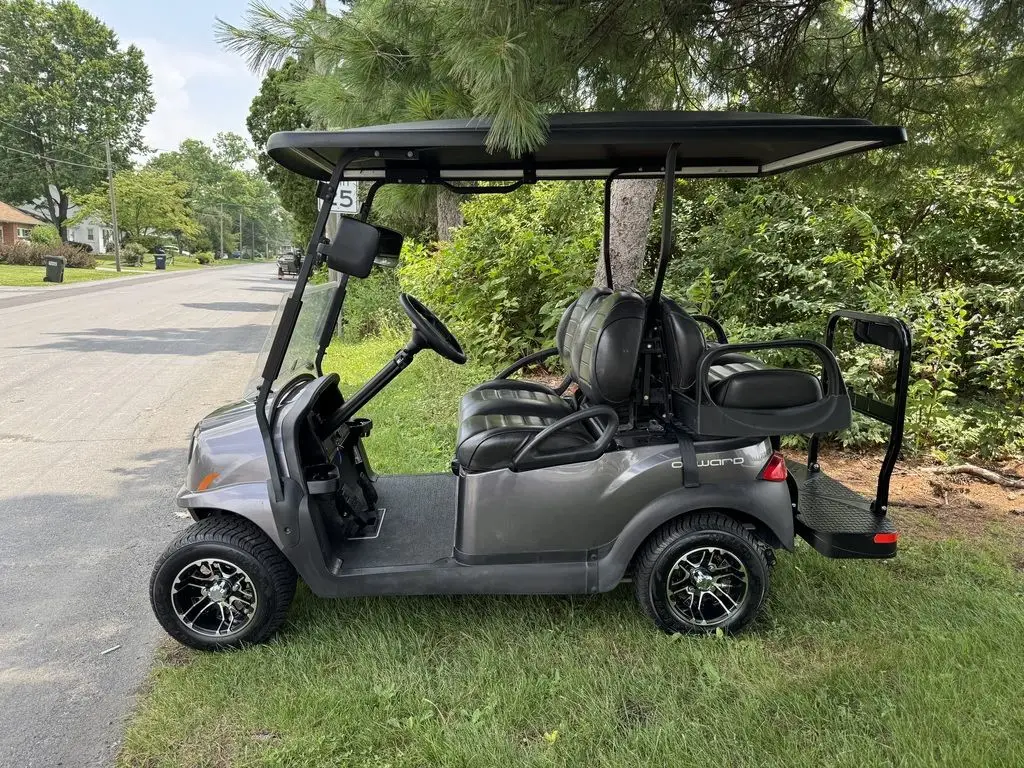2022 Club Car Onward Electric thumb 4
