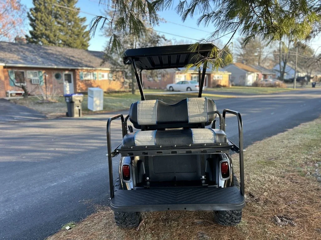 2021 E-Z-GO RXV ELiTE Lithium thumb 4