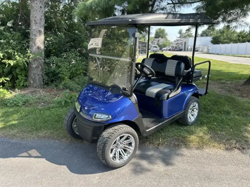 2022 E-Z-GO RXV ELiTE Lithium thumb 1