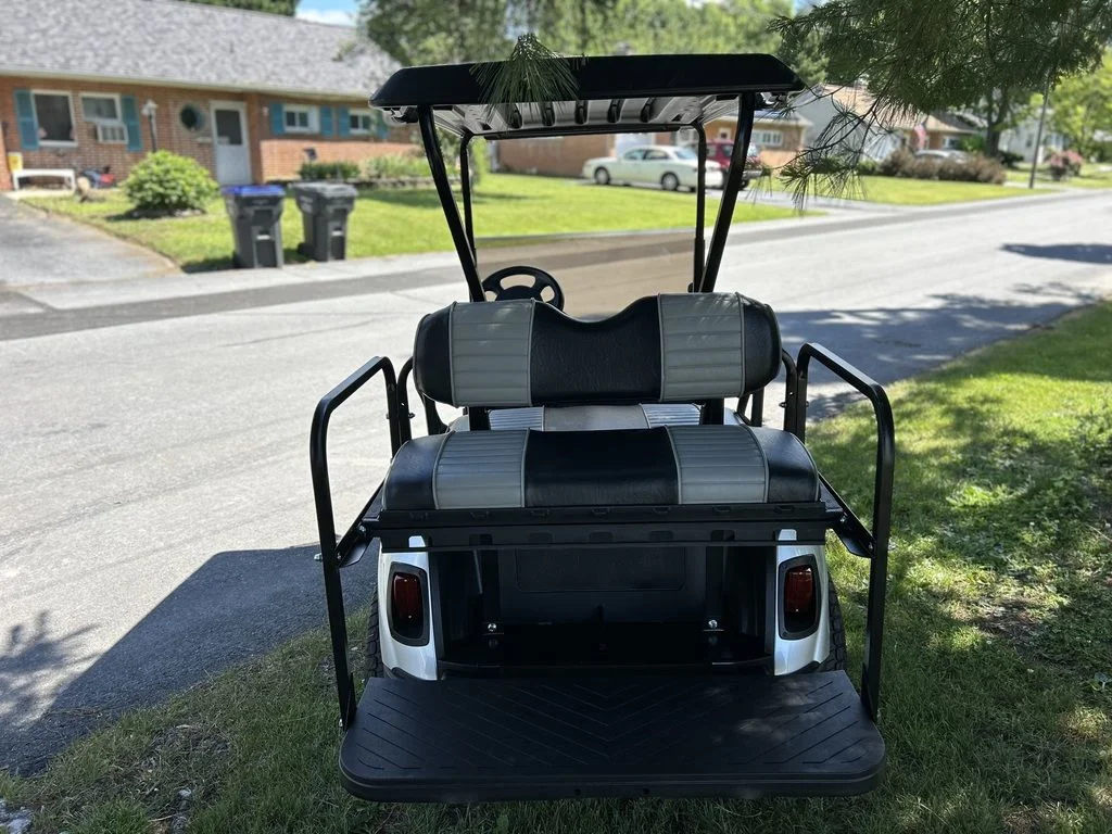 2022 E-Z-GO RXV ELiTE Lithium thumb 4