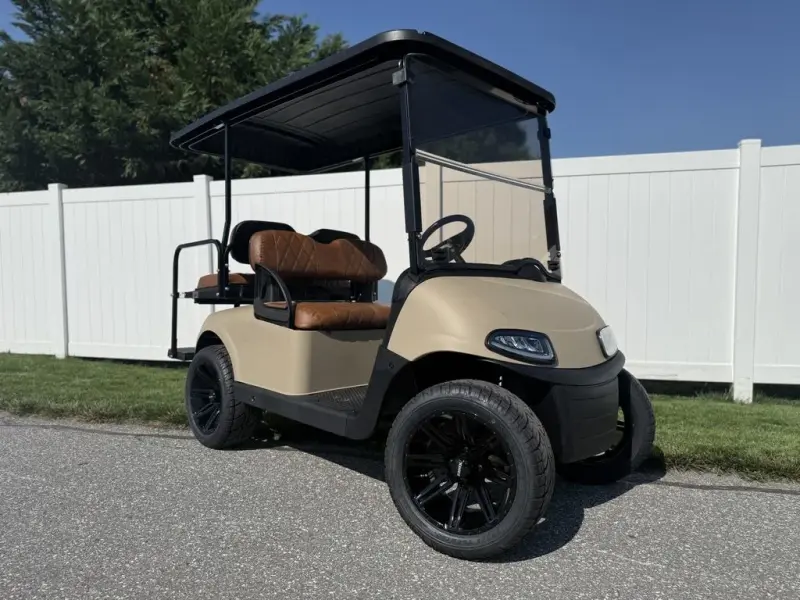 2021 E-Z-GO RXV ELiTE Lithium photo 1