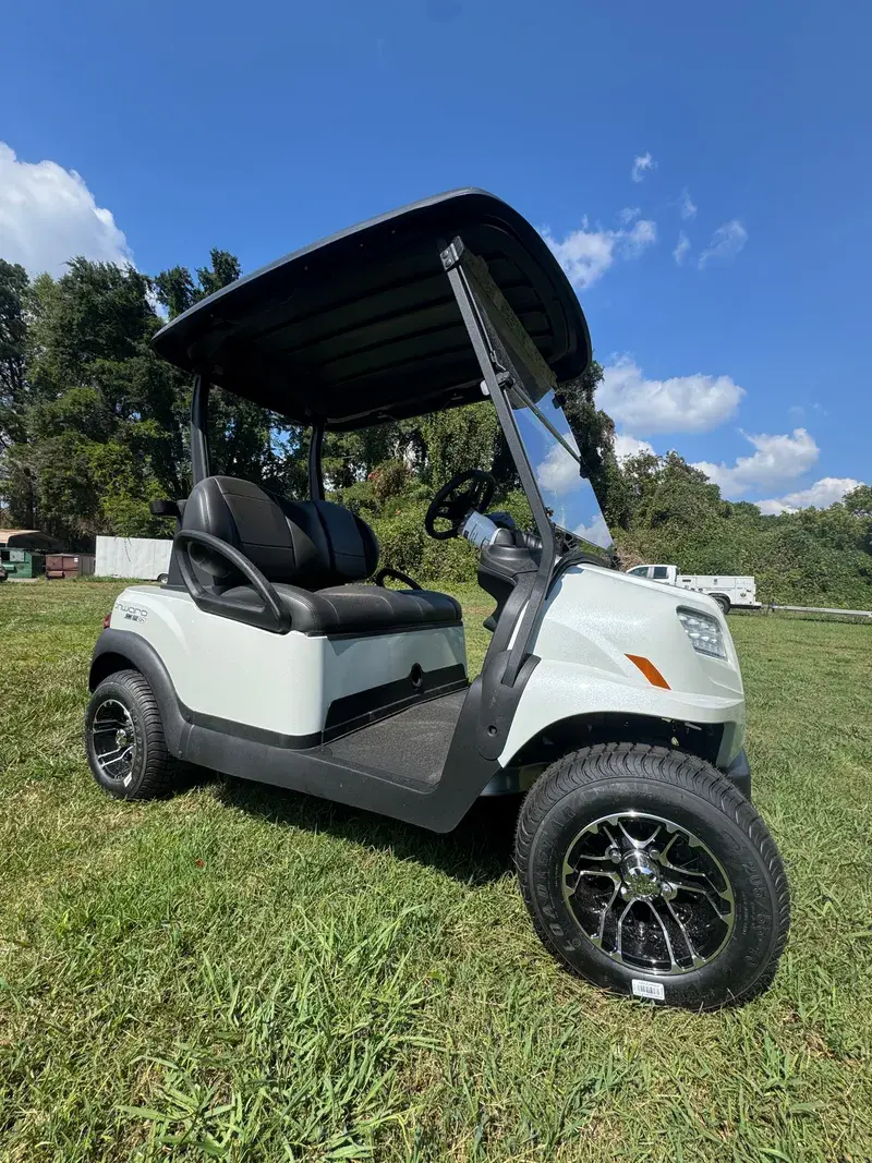 2027 Club Car Onward photo 1