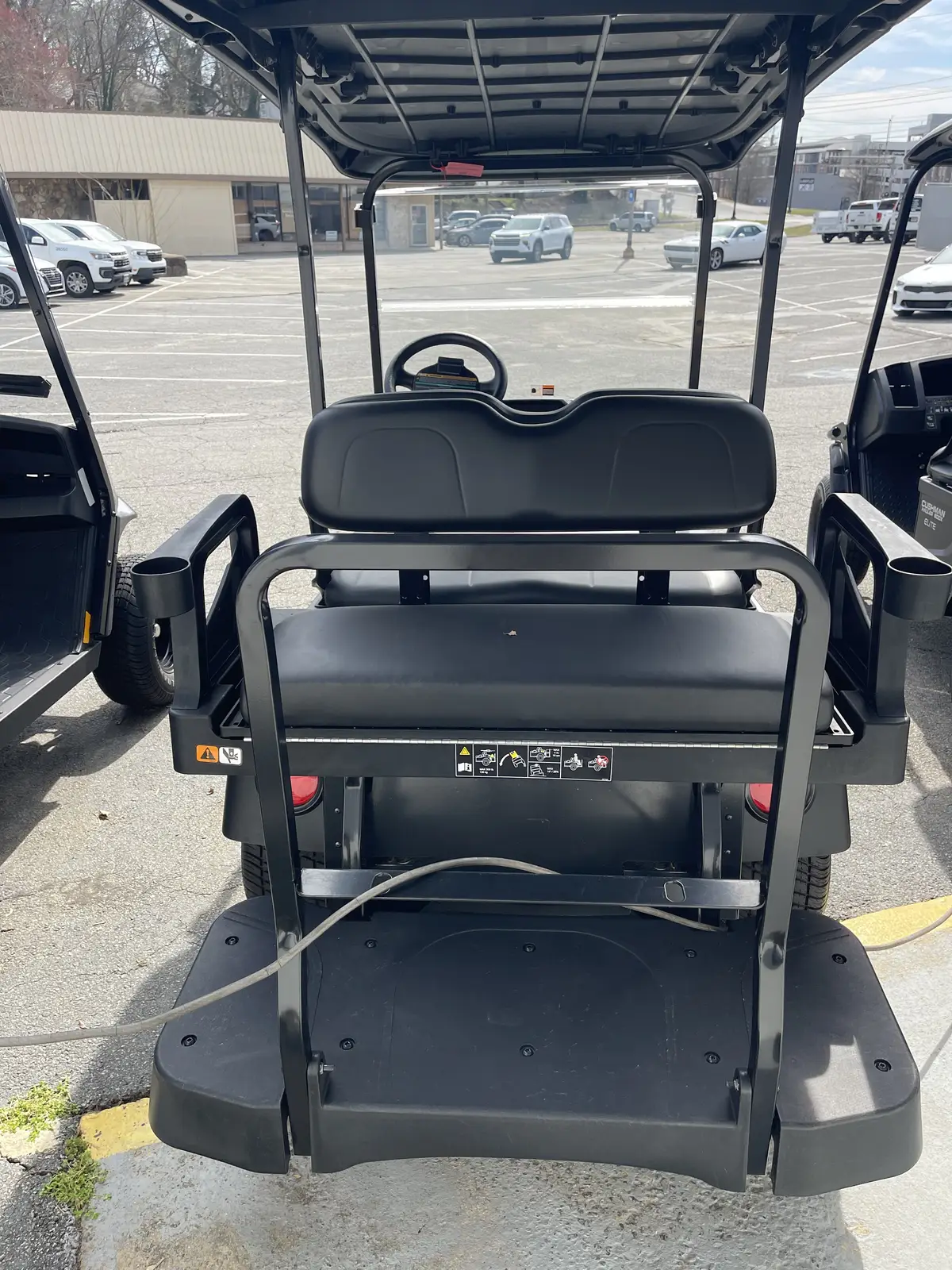 2025 Cushman Hauler thumb 3