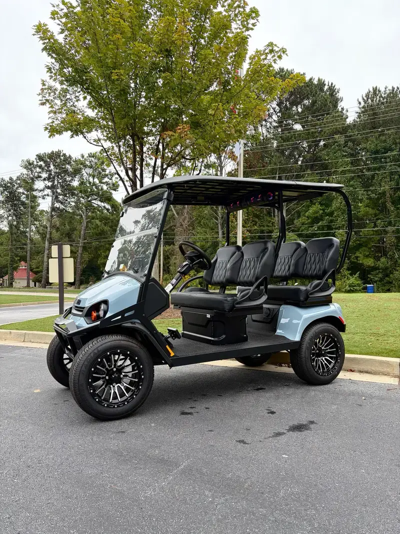 2026 E-Z-GO Liberty ELiTE Lithium photo 1