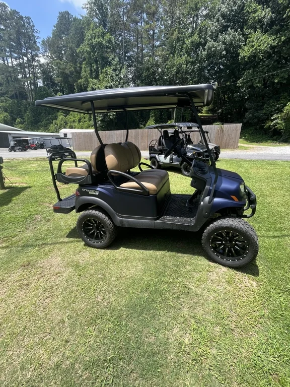 2027 Club Car Onward thumb 2