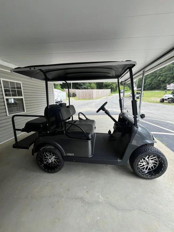 2020 E-Z-GO RXV ELiTE Lithium thumb 2