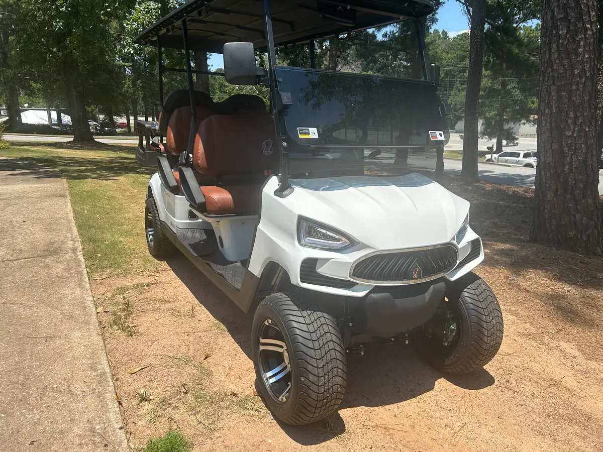 2024 VCarts E-Series 6 Lithium photo 1