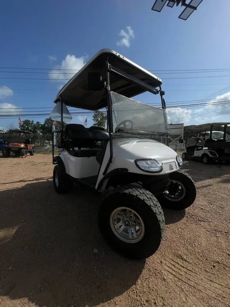 2007 E-Z-GO TXT photo 1