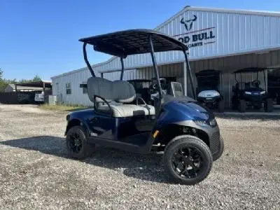 2026 E-Z-GO RXV ELiTE Lithium thumb 2