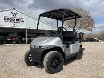 2026 E-Z-GO RXV Valor S thumb 4