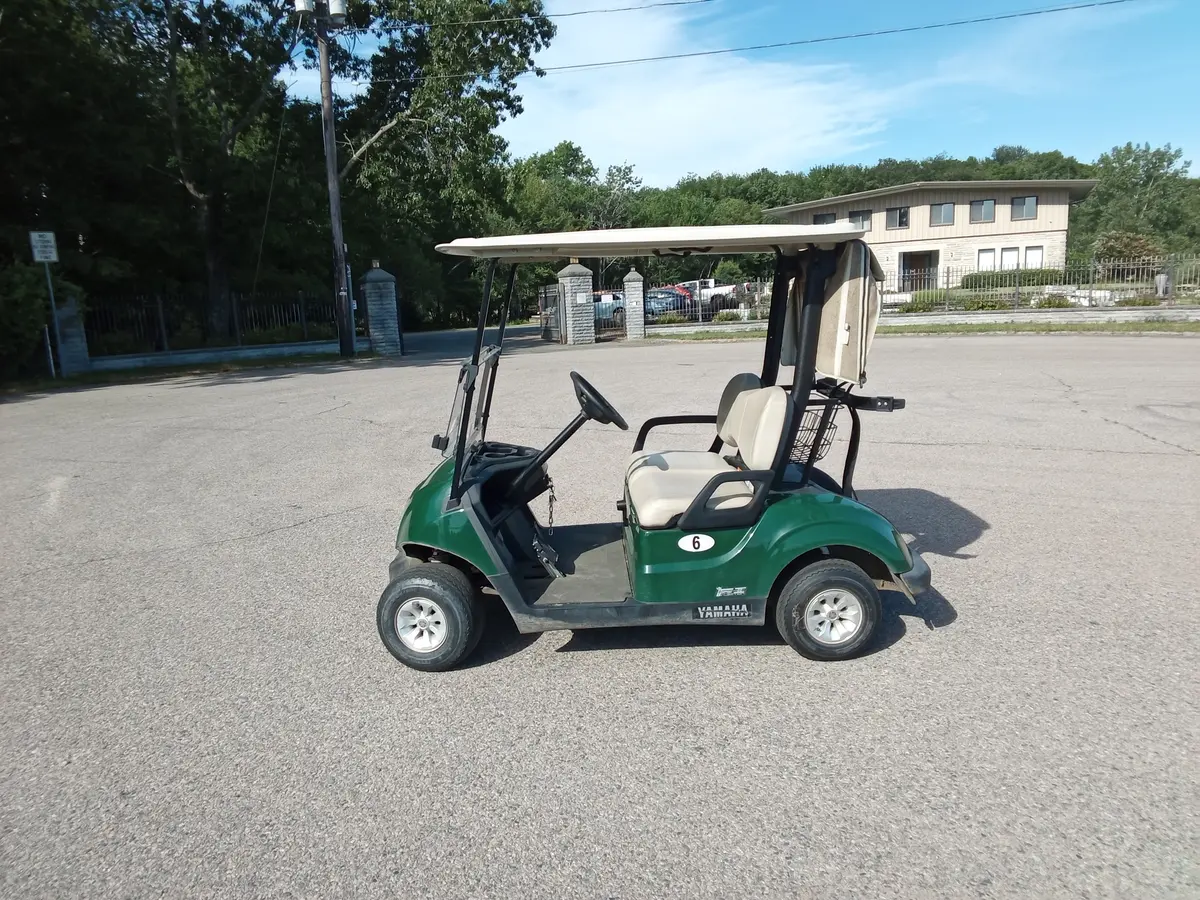 2021 Yamaha Drive EFI thumb 2