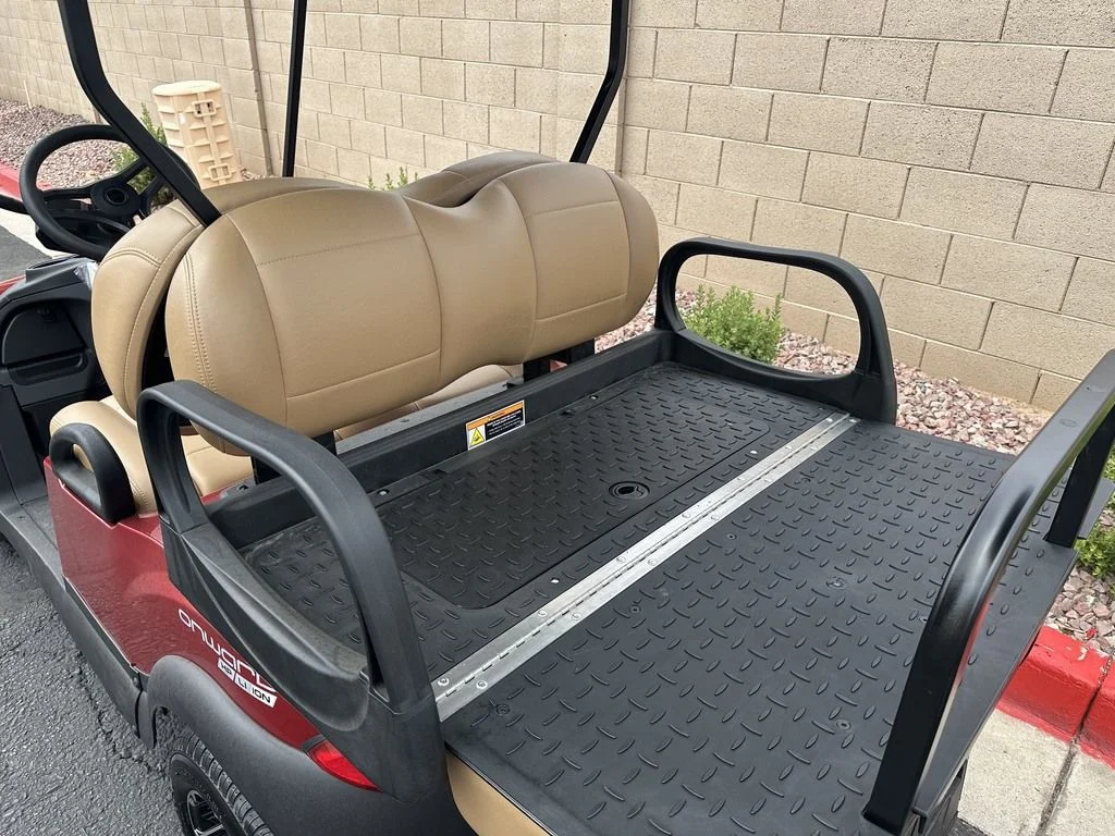 2027 Club Car Onward 4 Passenger thumb 3