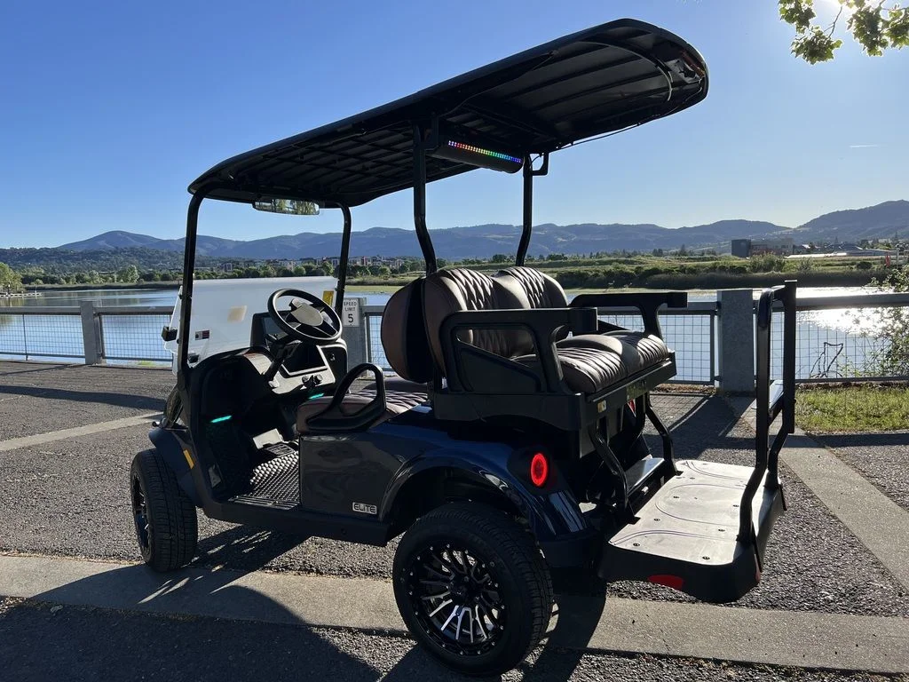 2026 E-Z-GO RXV ELiTE Lithium thumb 2