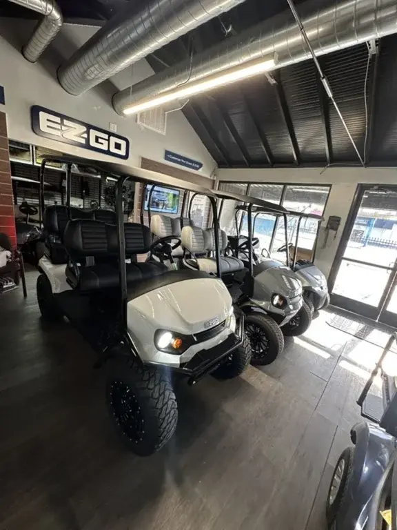 2024 E-Z-GO Liberty ELiTE Lithium thumb 1