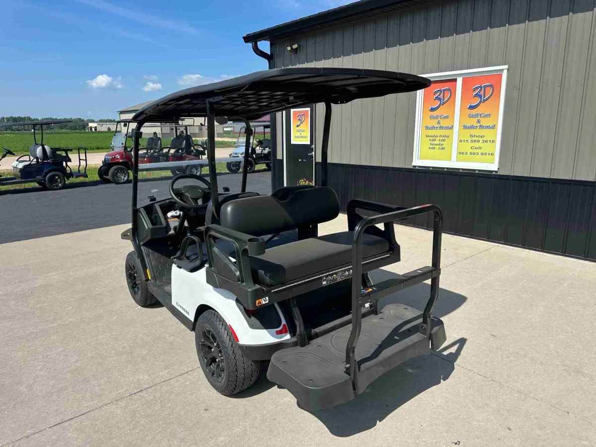 2027 E-Z-GO Express thumb 4