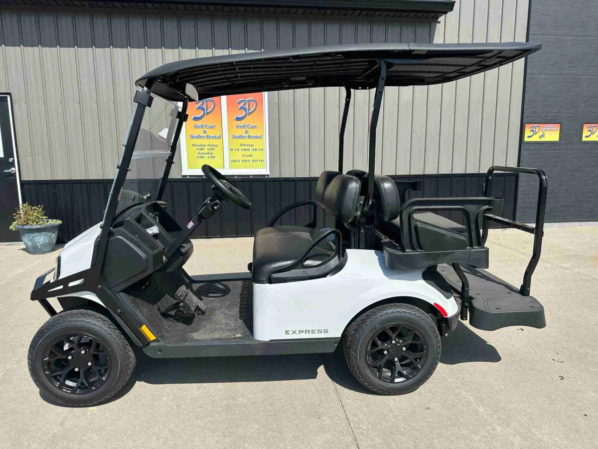 2027 E-Z-GO Express thumb 3