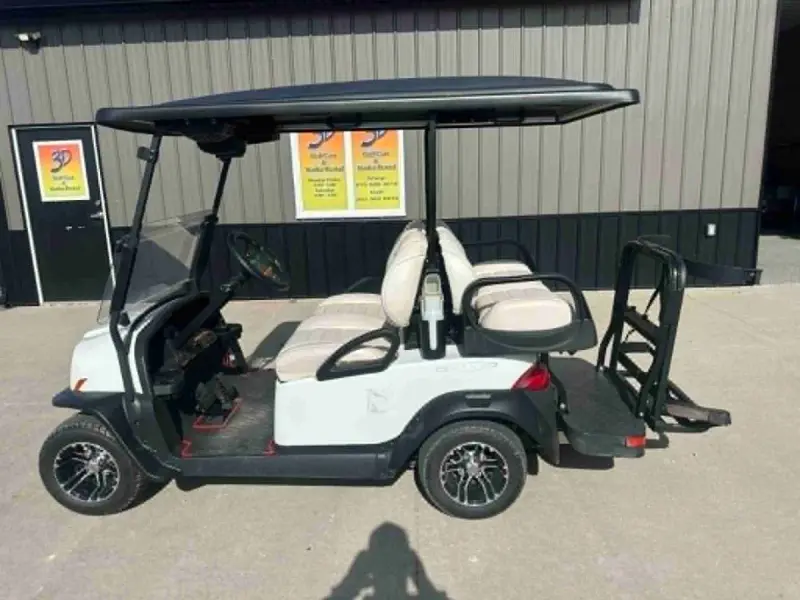 2018 Club Car Onward thumb 3