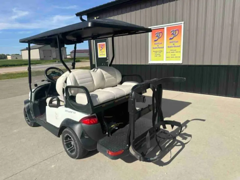 2018 Club Car Onward thumb 4