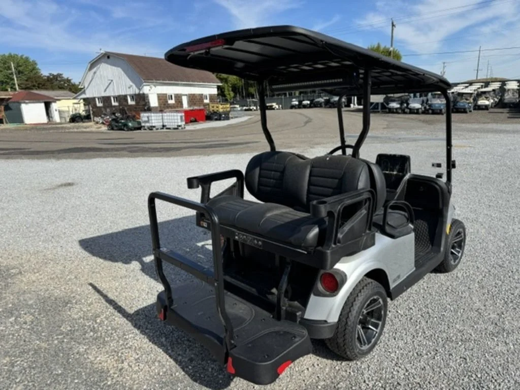 2026 E-Z-GO RXV 4 Touring ST Elite Lithium Platinum thumb 4