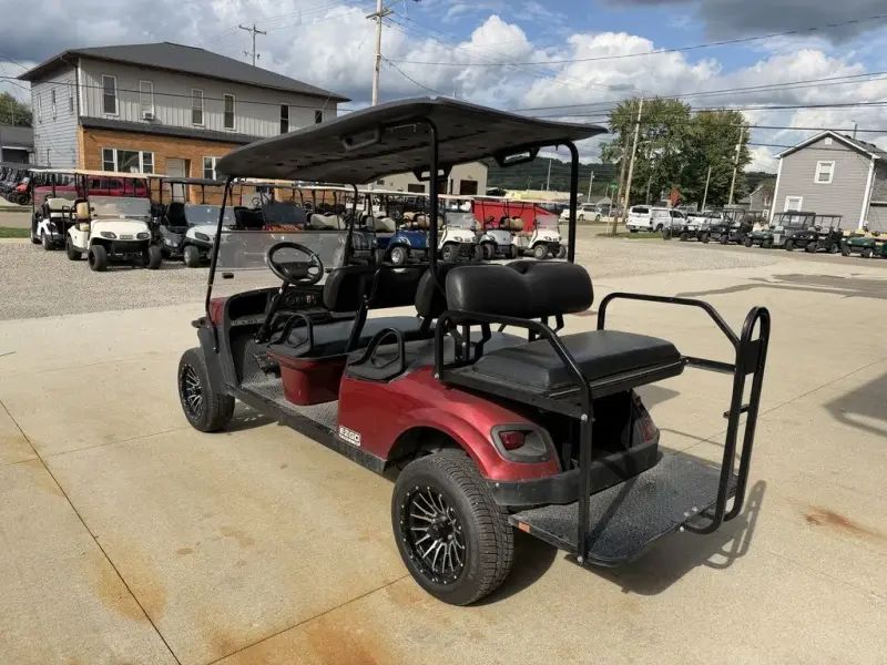 2020 E-Z-GO Express thumb 4