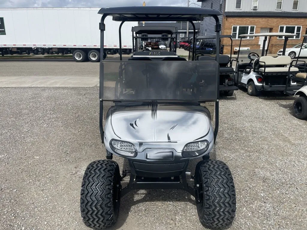 2012 E-Z-GO TXT thumb 4