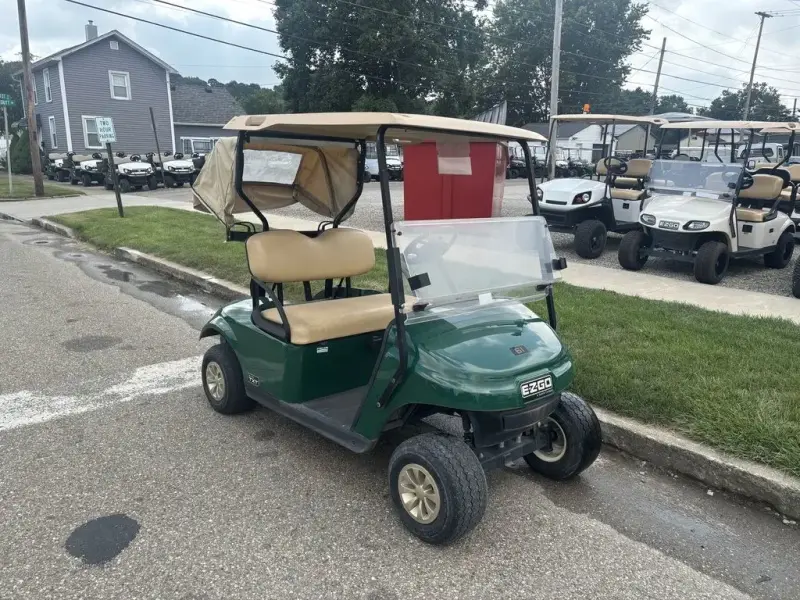 2018 E-Z-GO TXT photo 1