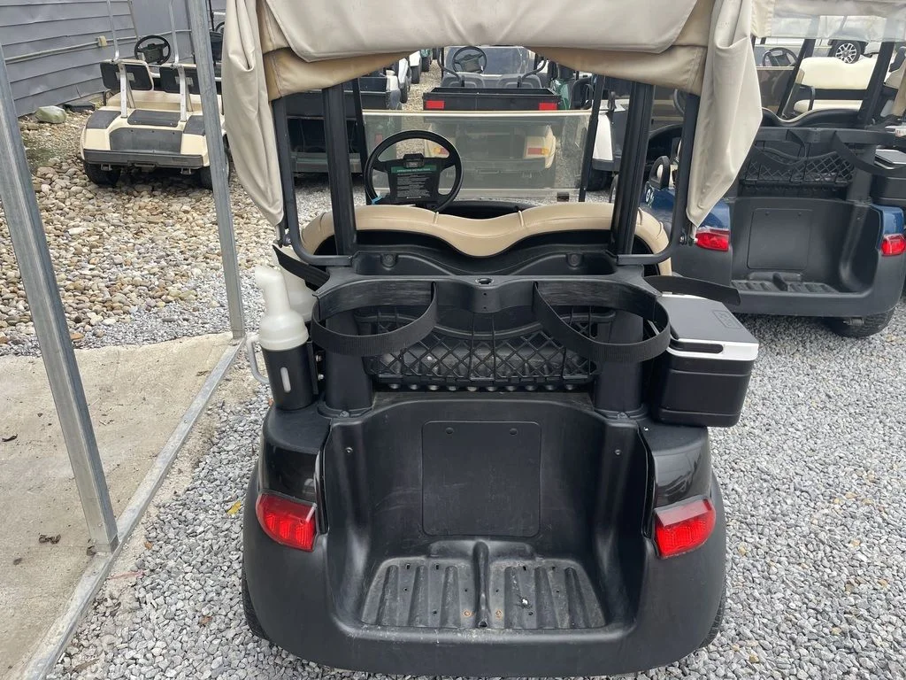 2010 Club Car Precedent Electric thumb 2