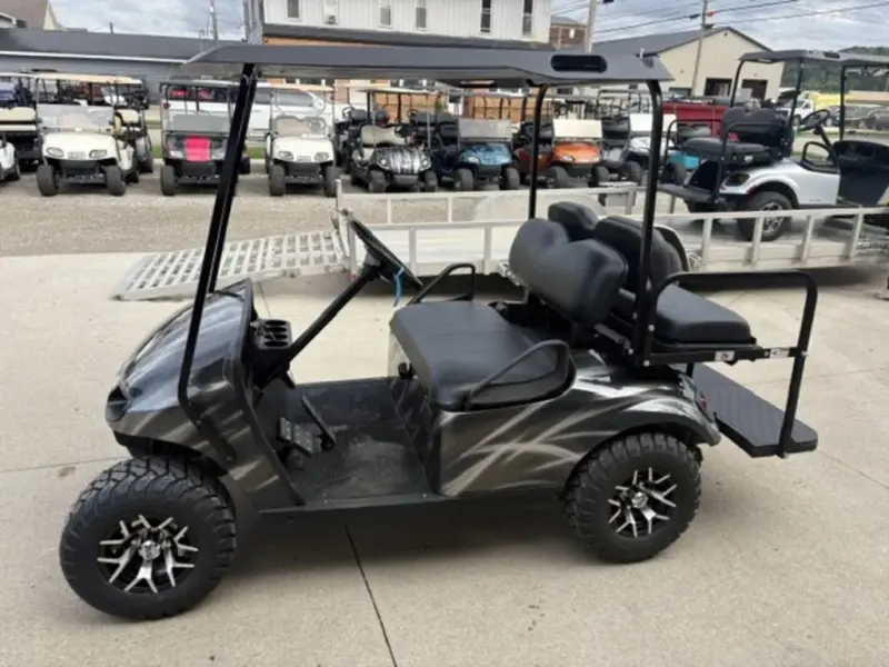 2021 E-Z-GO TXT thumb 2