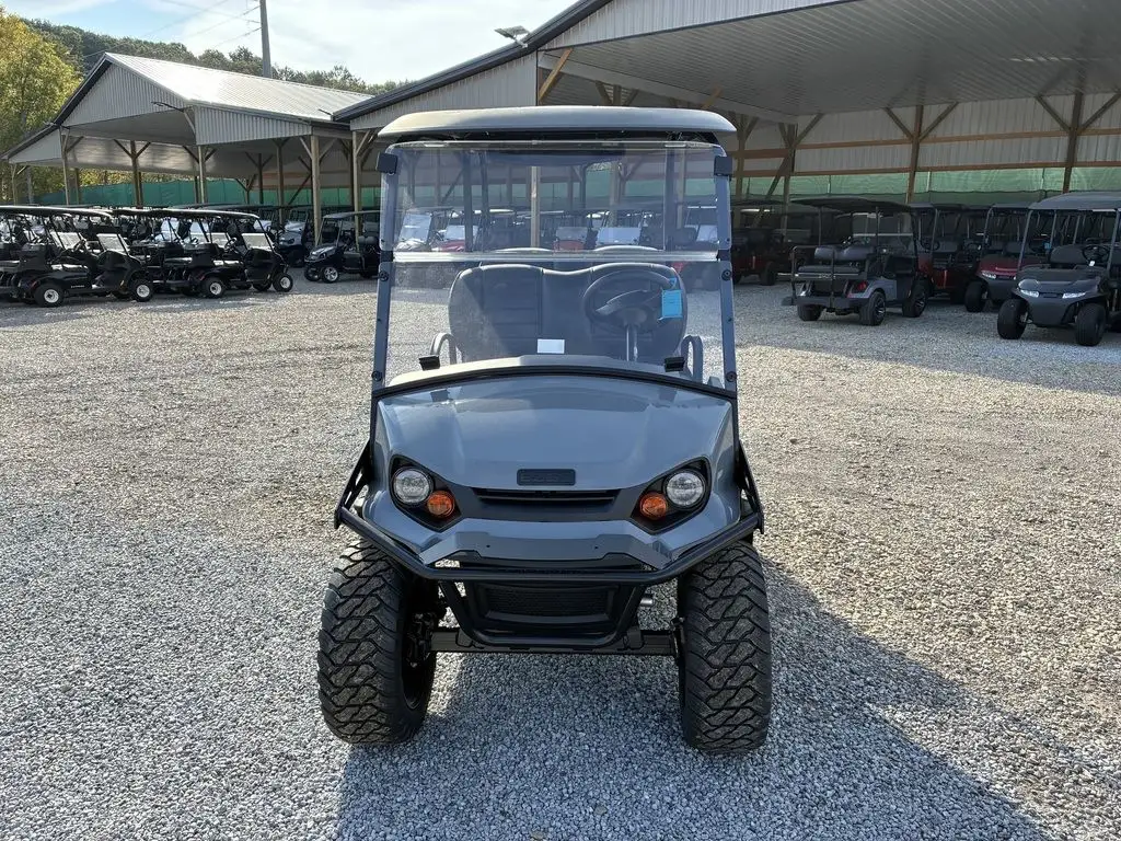 2026 E-Z-GO Liberty ELiTE Lithium thumb 2