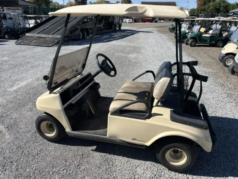 2004 Club Car DS thumb 2
