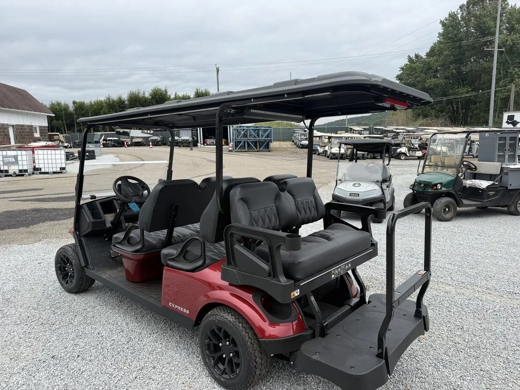 2027 E-Z-GO Express thumb 3