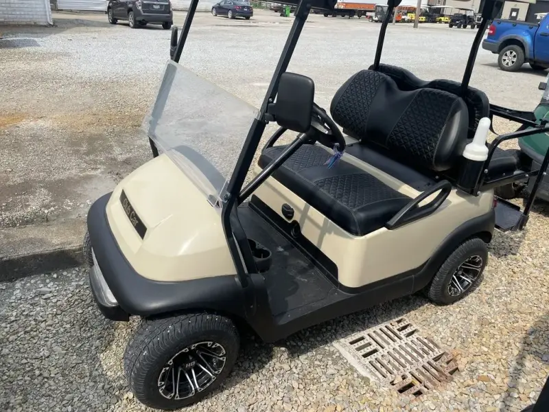 2014 Club Car Precedent photo 1