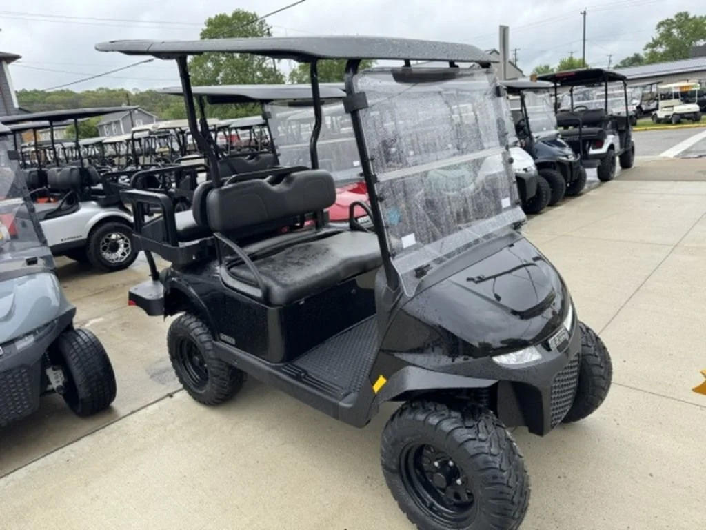 2026 E-Z-GO RXV ELiTE Lithium thumb 3