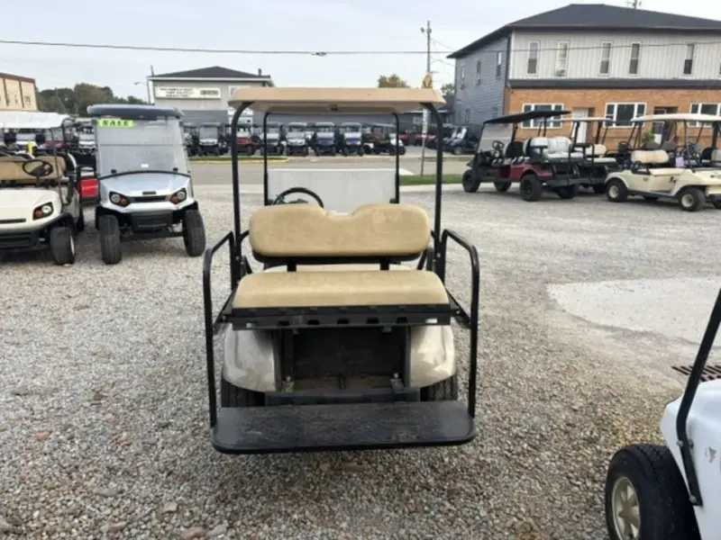 2012 E-Z-GO TXT thumb 3