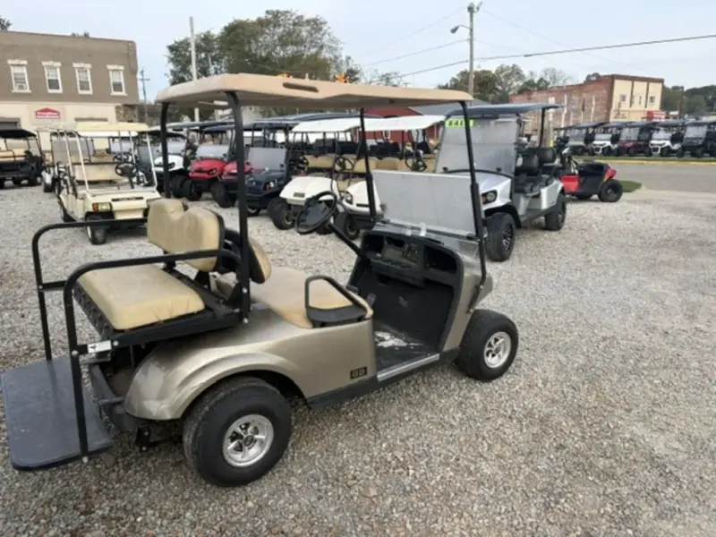 2012 E-Z-GO TXT thumb 4