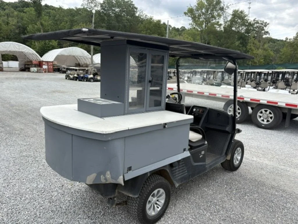 2023 Cushman Refresher Oasis thumb 4