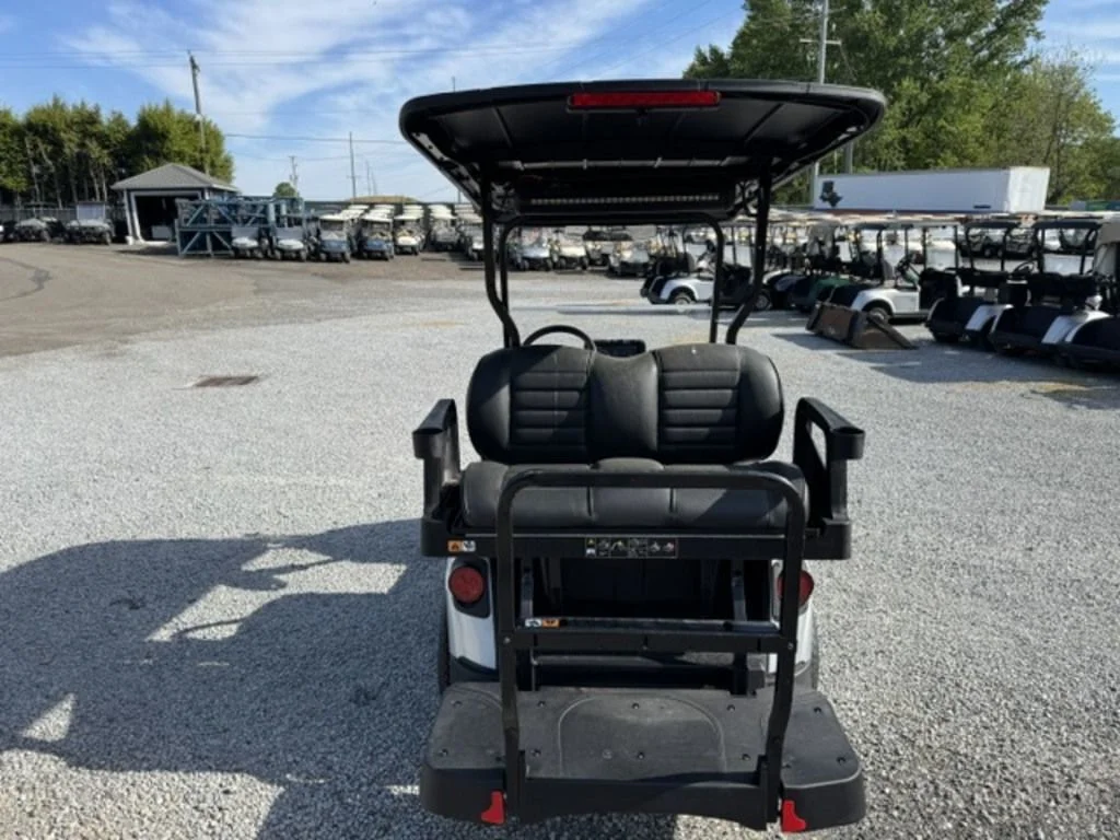 2026 E-Z-GO RXV 4 Touring ST Elite Lithium Platinum thumb 3