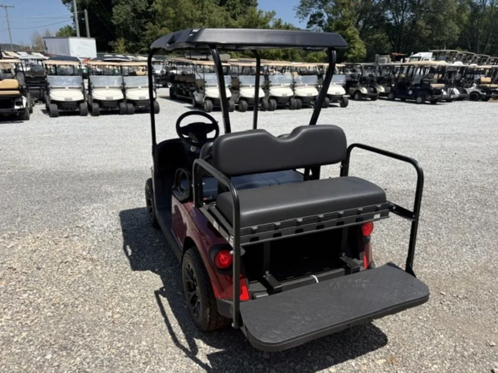 2027 E-Z-GO RXV Valor S 13.5 Gas Inferno Red thumb 3