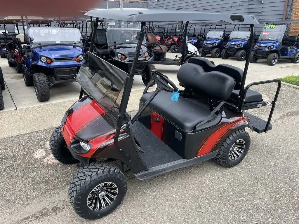 2019 E-Z-GO Freedom photo 1