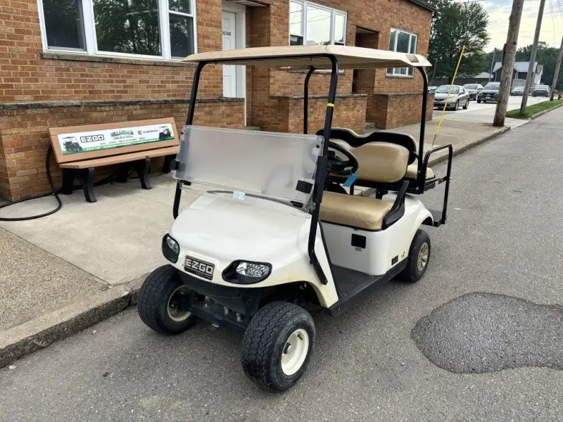 2020 E-Z-GO TXT thumb 1
