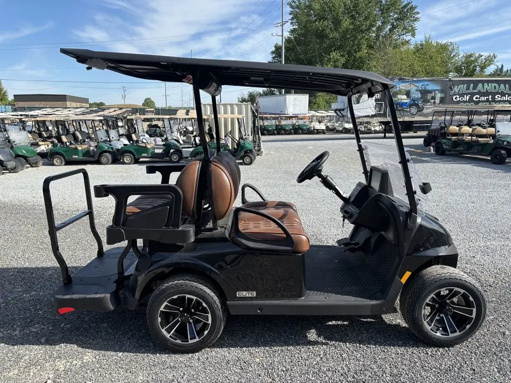 2026 E-Z-GO RXV 4 Touring ST Elite Lithium Black thumb 3